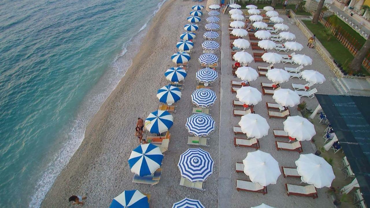 Hotel Palmanova Beach Mardok à Vlorë Extérieur photo