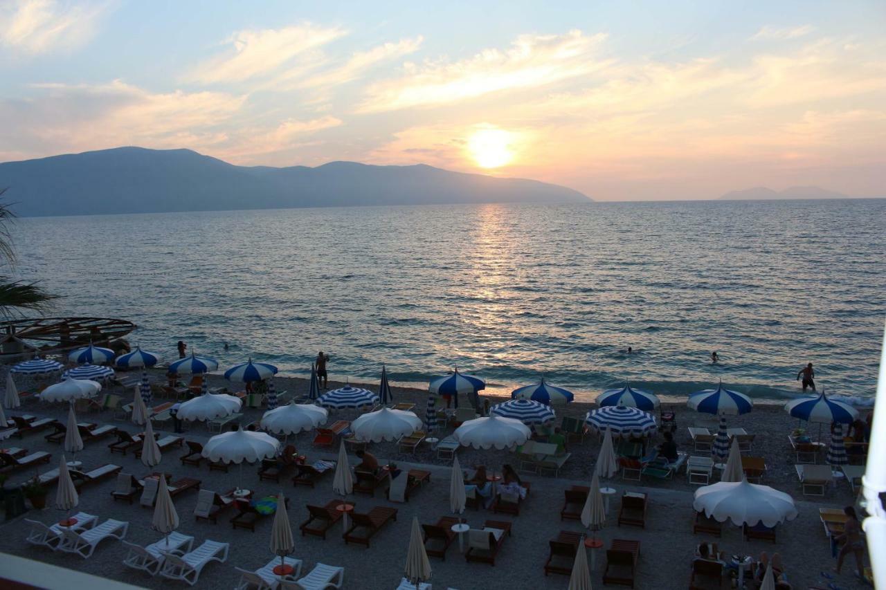 Hotel Palmanova Beach Mardok à Vlorë Extérieur photo